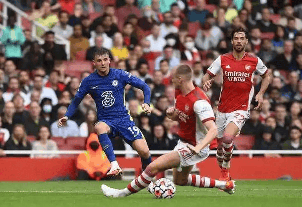 周六022德甲 斯图加特VS多特蒙德，赛前全方位分析及比分预测